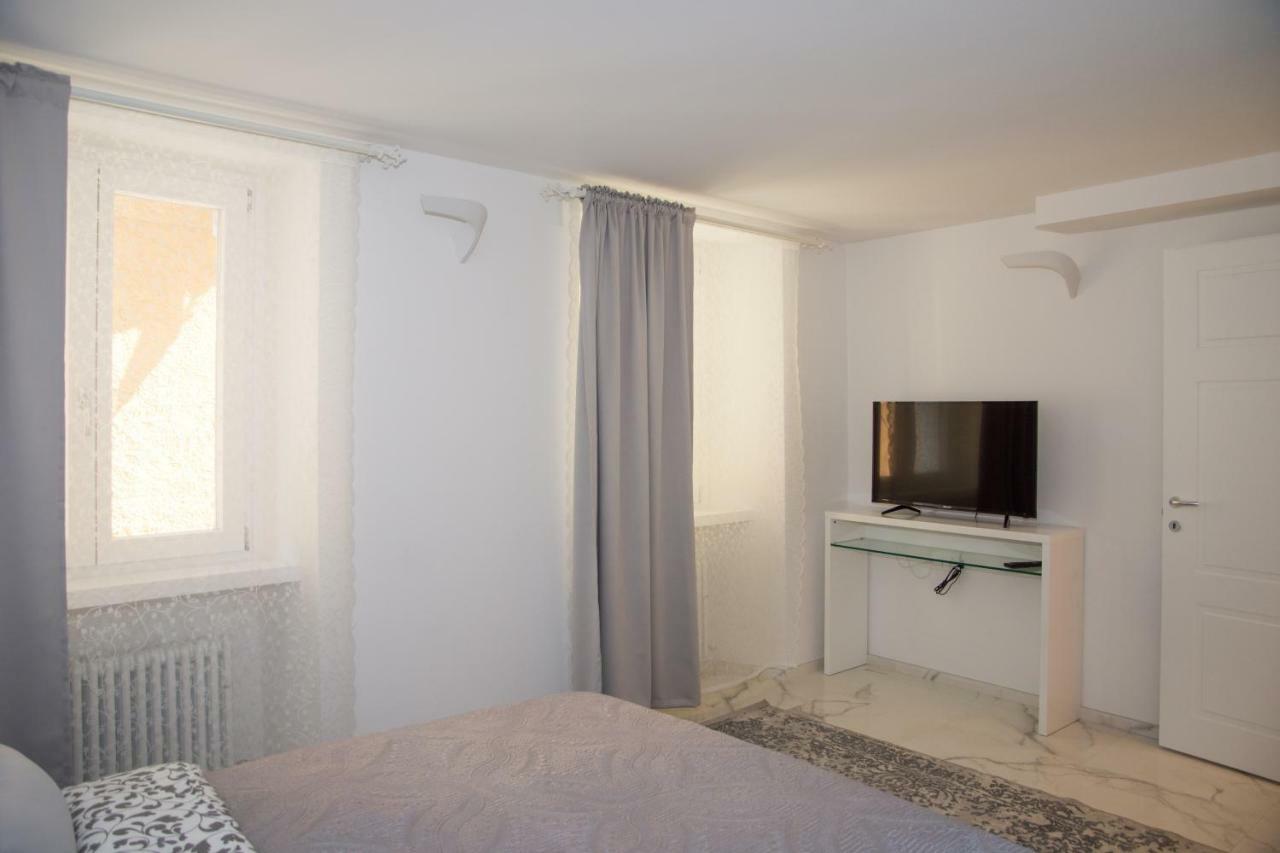 Residenza Romantica Riva del Garda Exterior foto