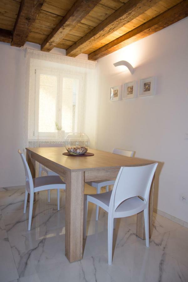 Residenza Romantica Riva del Garda Exterior foto